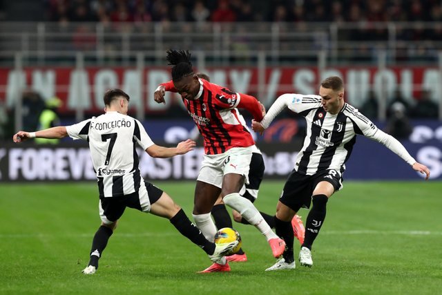 -640-0-1736524993xrafael-leao-francisco-conceicao-teun-koopmeiners-milan-juventus-531