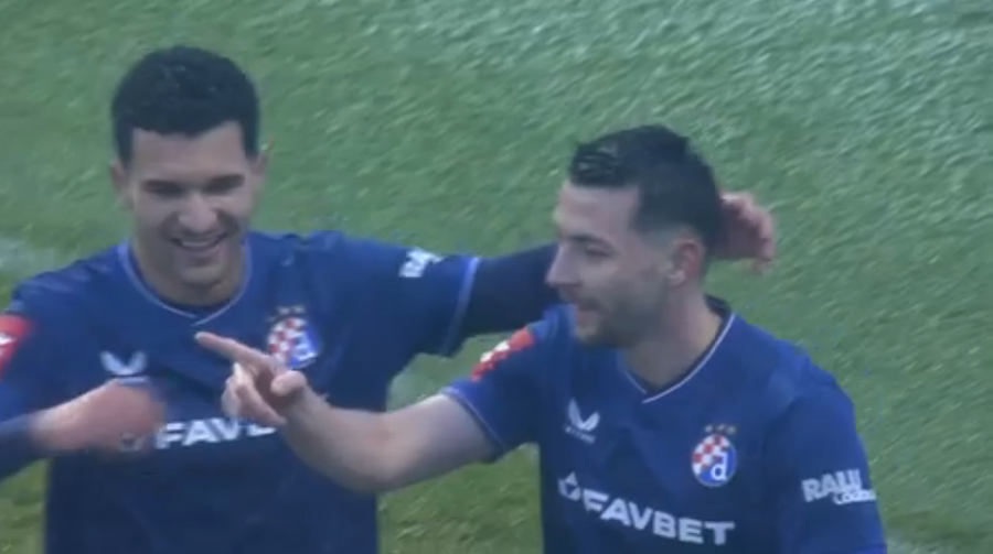 -900-0-1763825468xbandicam-2025-11-22-16-18-02-869-727