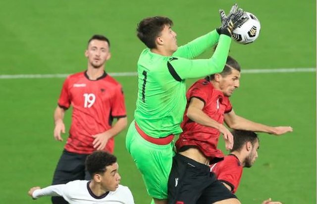 -640-0-1729599035xmarco-mollajpg-402