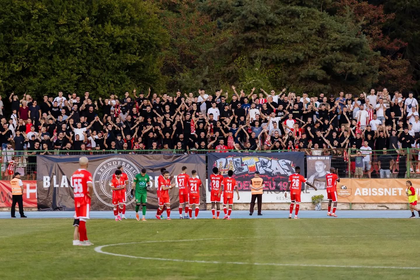Skenderbeu-tifozet